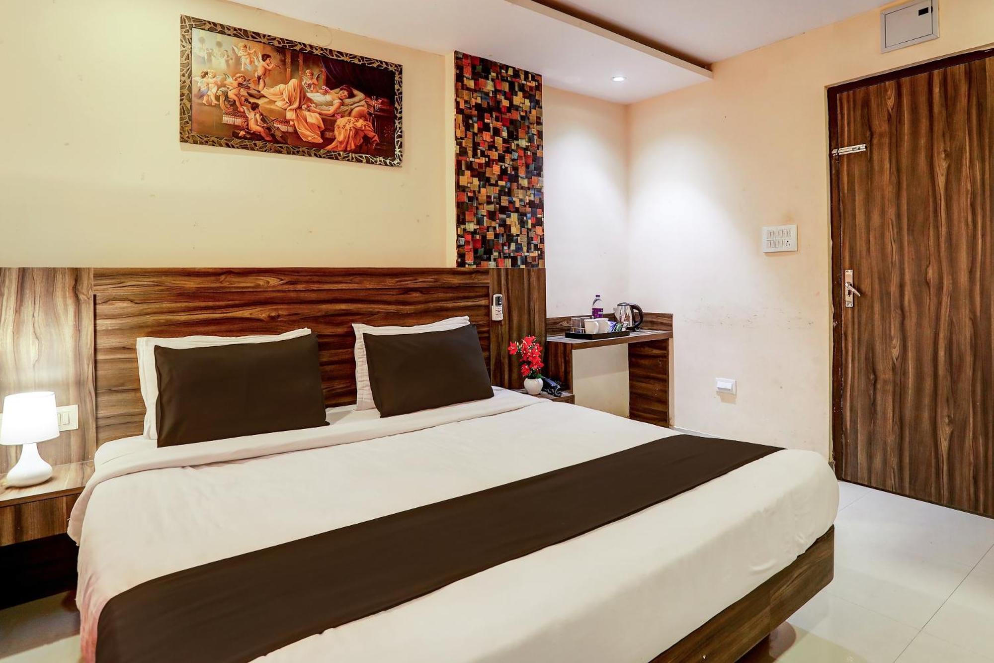 Super Hotel O Vaishnavi Inn حيدر أباد المظهر الخارجي الصورة